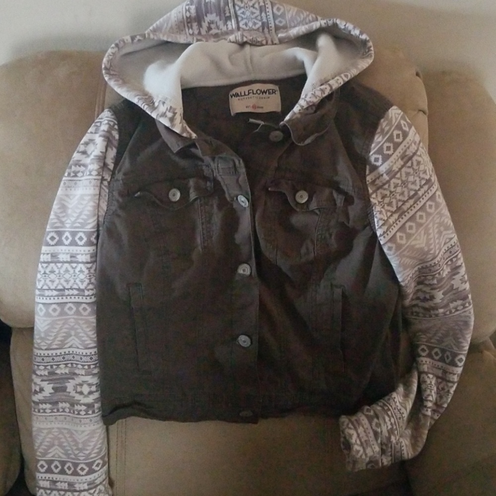 Olive and tan tribal print jacket